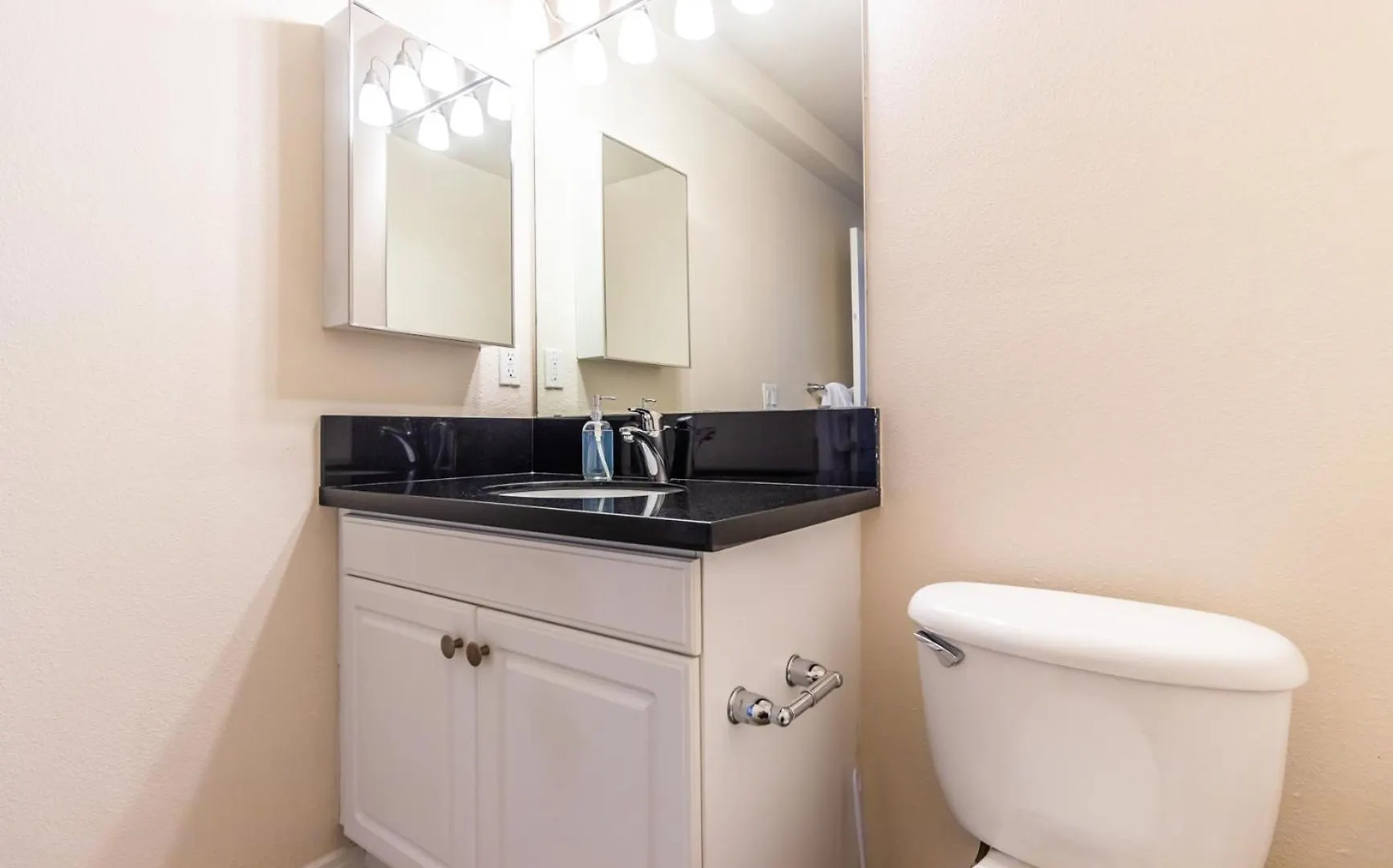 Apartment Brigth 4Bd 2Bth Apt Near Venice Beach! Los Angeles United States